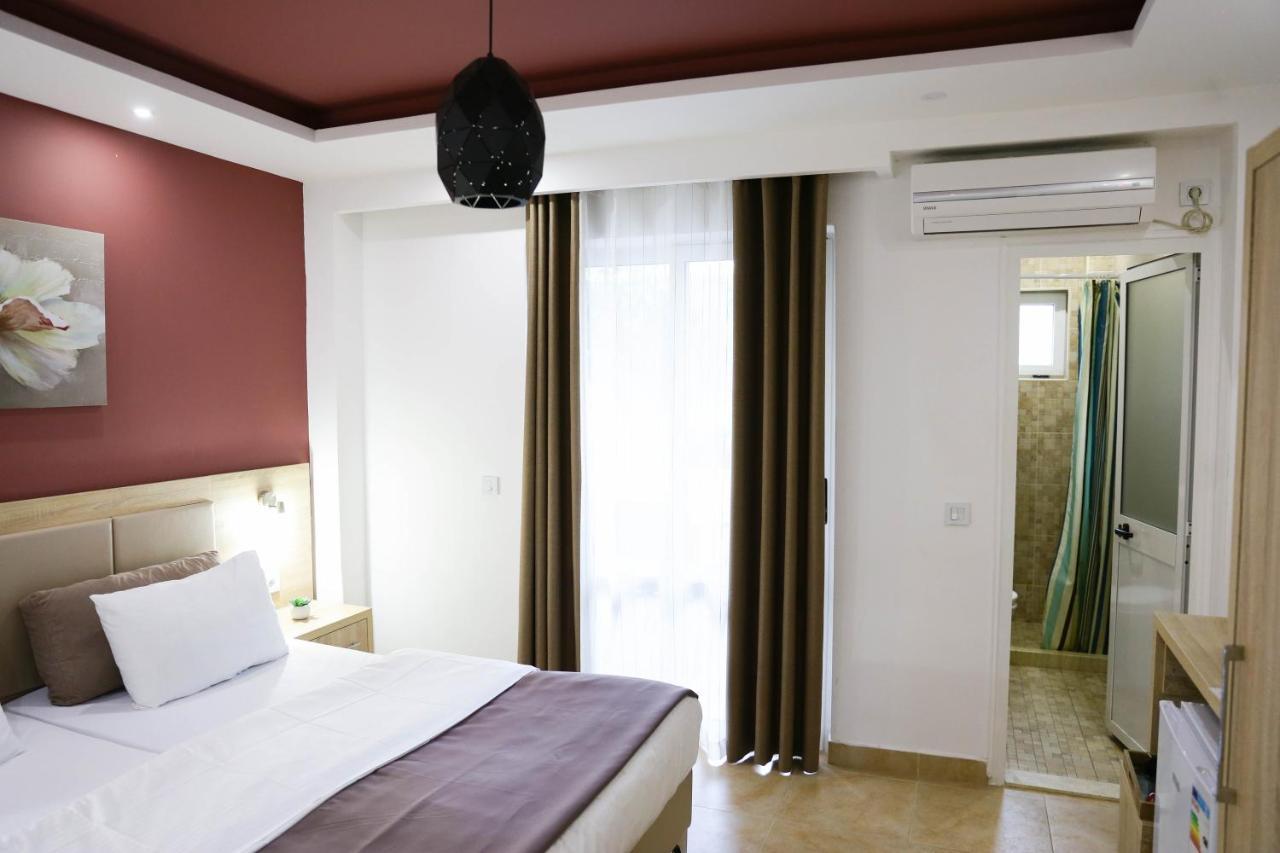 La Hacienda Hotel Ulcinj Exterior photo